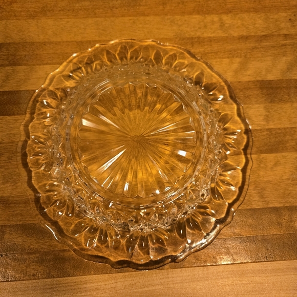 Glass Dish - Picture 3 of 3